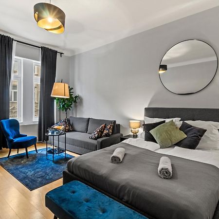 Stylish Apartment, 4 Min To U3 Zipperer Strasse Виена Екстериор снимка