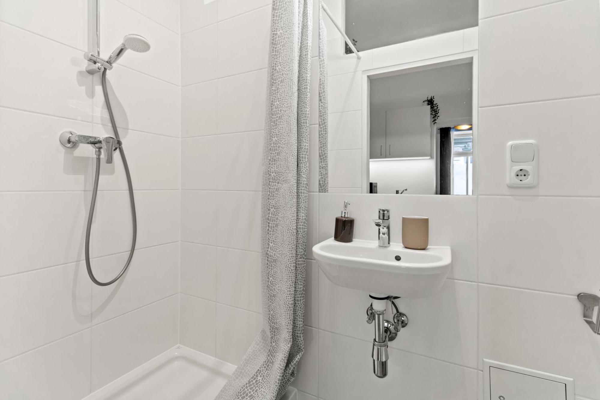Stylish Apartment, 4 Min To U3 Zipperer Strasse Виена Екстериор снимка